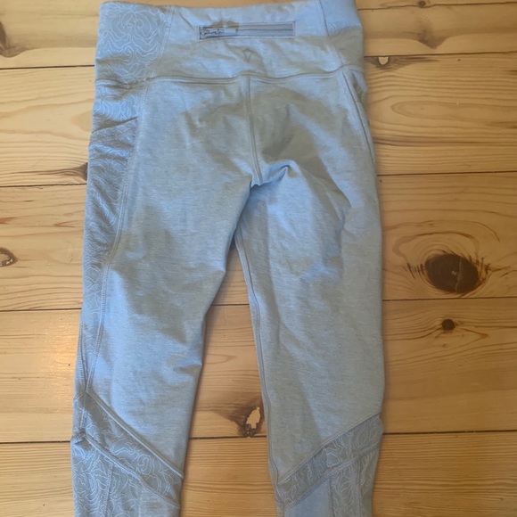 Ivivva cropped grey leggings - Picture 3 of 5